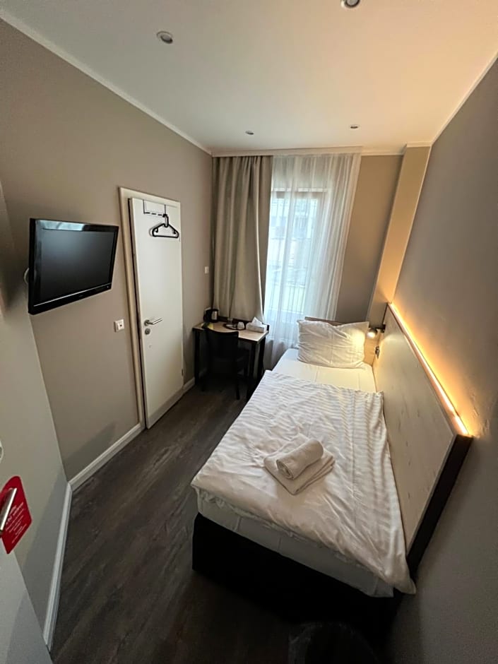 JJ Hotel Hannover-City-Pension