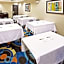 La Quinta Inn & Suites by Wyndham Houston Hobby Airport