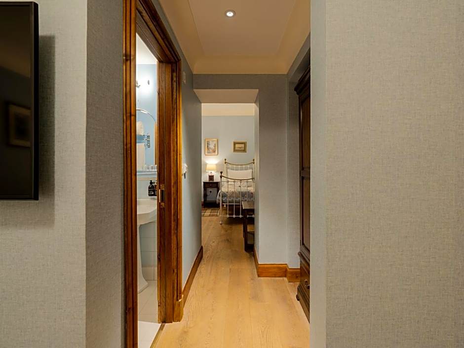 The Whispering Pine Lodge