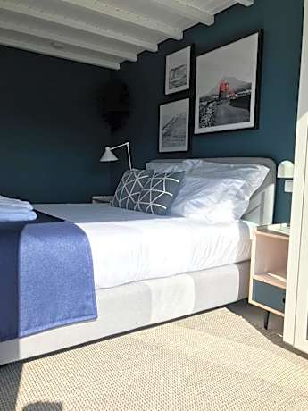 Apartment with Mountain View (Pet-friendly)