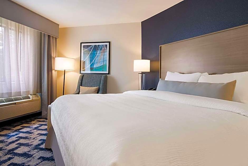 The Inn on Maritime Bay, Ascend Hotel Collection