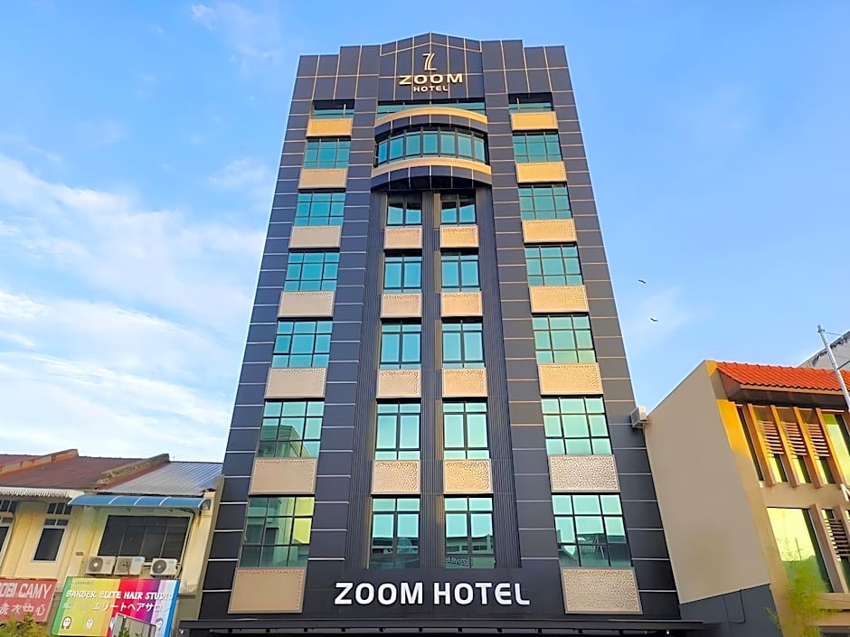 ZOOM HOTEL