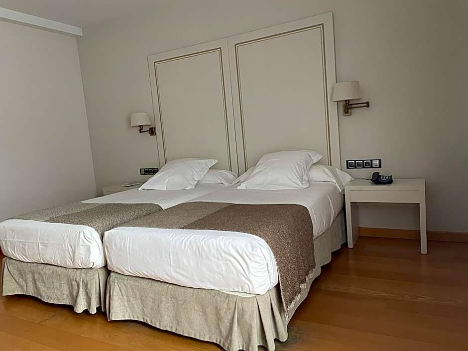 Parador De Puebla De Sanabria