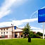 Travelodge by Wyndham Clinton Valley West Court