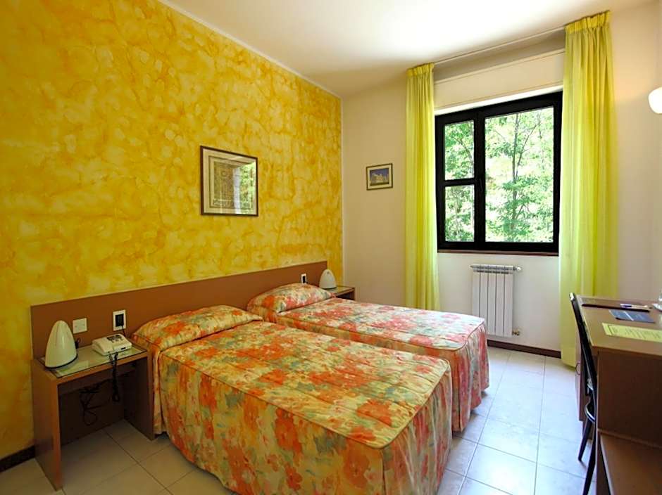 Euro Hotel