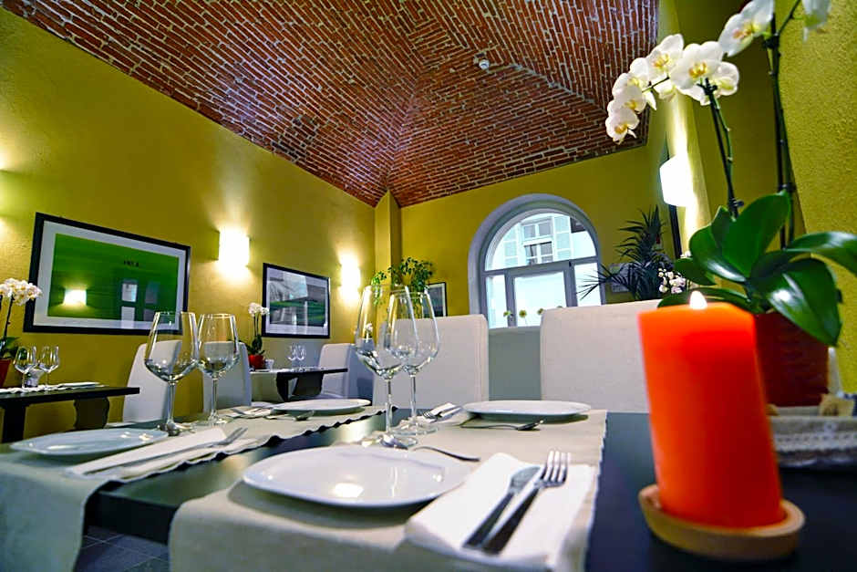 Hotel Boutique Antiche Mura