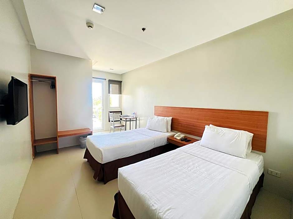 Photo 1 of 1 of Superior 2 Beds