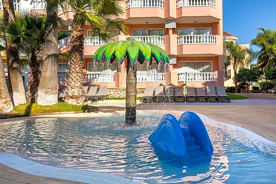 Servatur Isora Suites