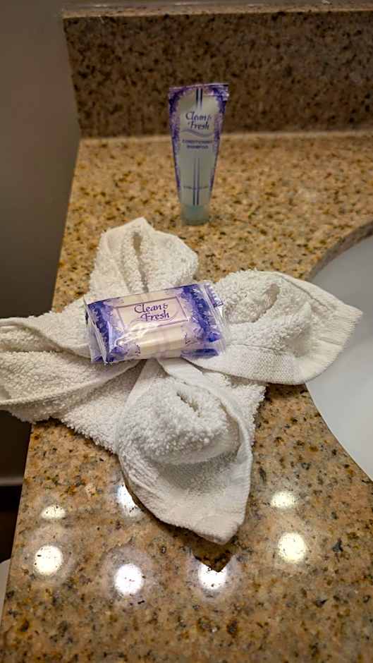 Crystal Inn - Neptune