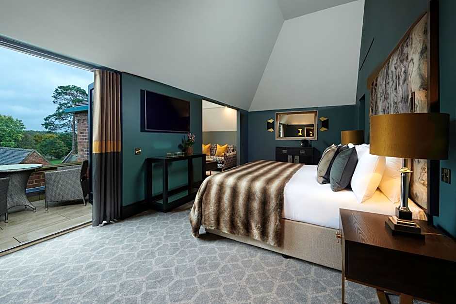 Aldwark Manor Estate