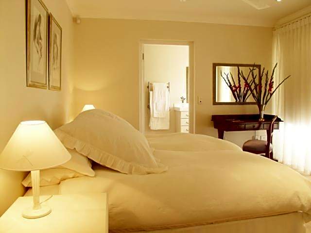 Isola Bella Guest House