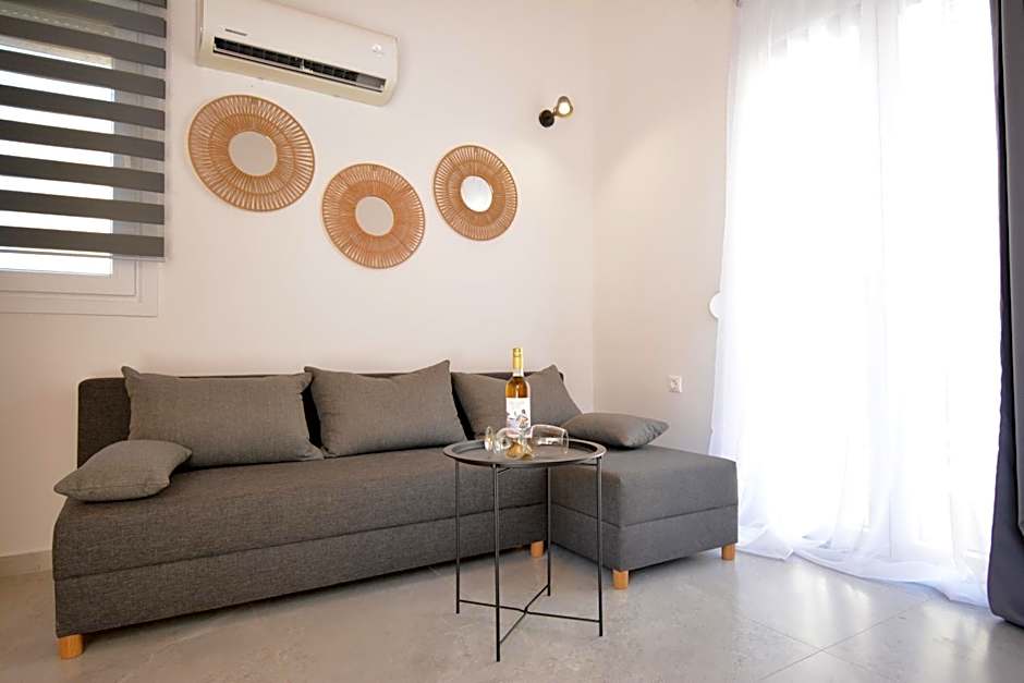 Michalianna Suites "by Checkin"