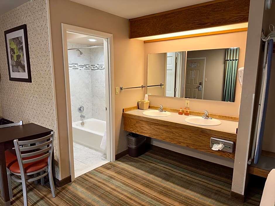 Flagship Inn of Ashland