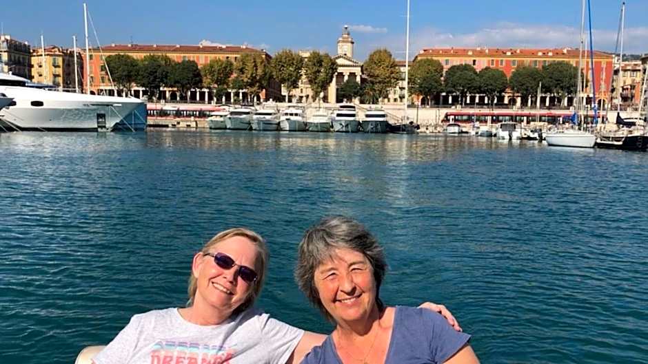 Great and light private room in the heart of Nice