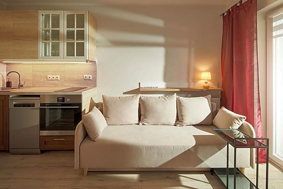 Symphony City Square Aparthotel