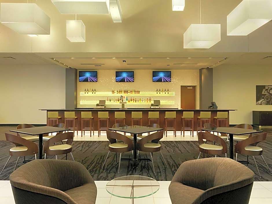 DoubleTree By Hilton Cedar Rapids Convention Complex