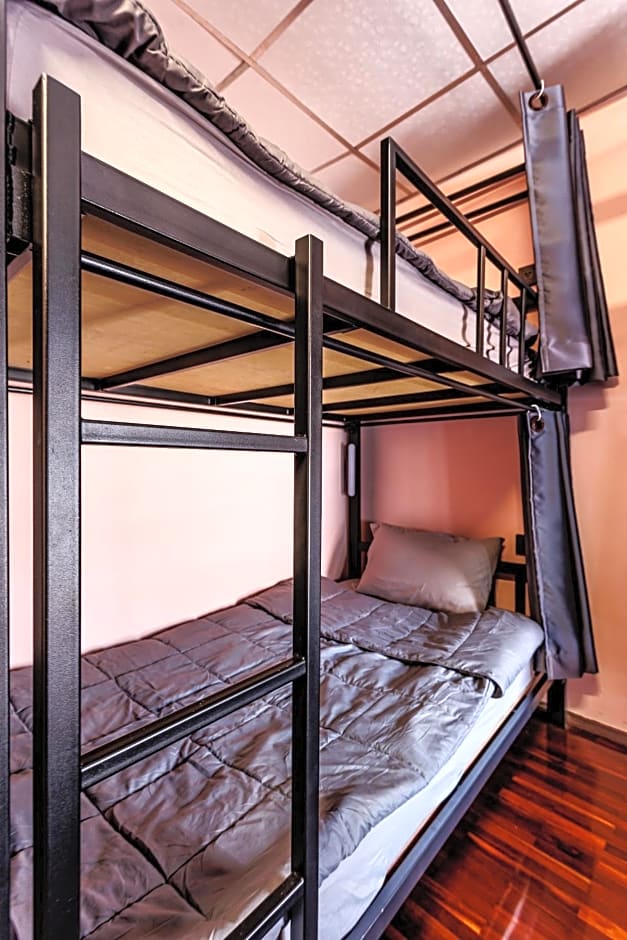 Baan Mee Suk Ayutthaya