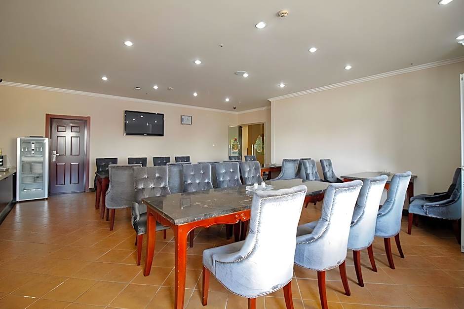 GreenTree Inn Hefei Railway Station Baima Phase III Baowen Business Building Express Hotel