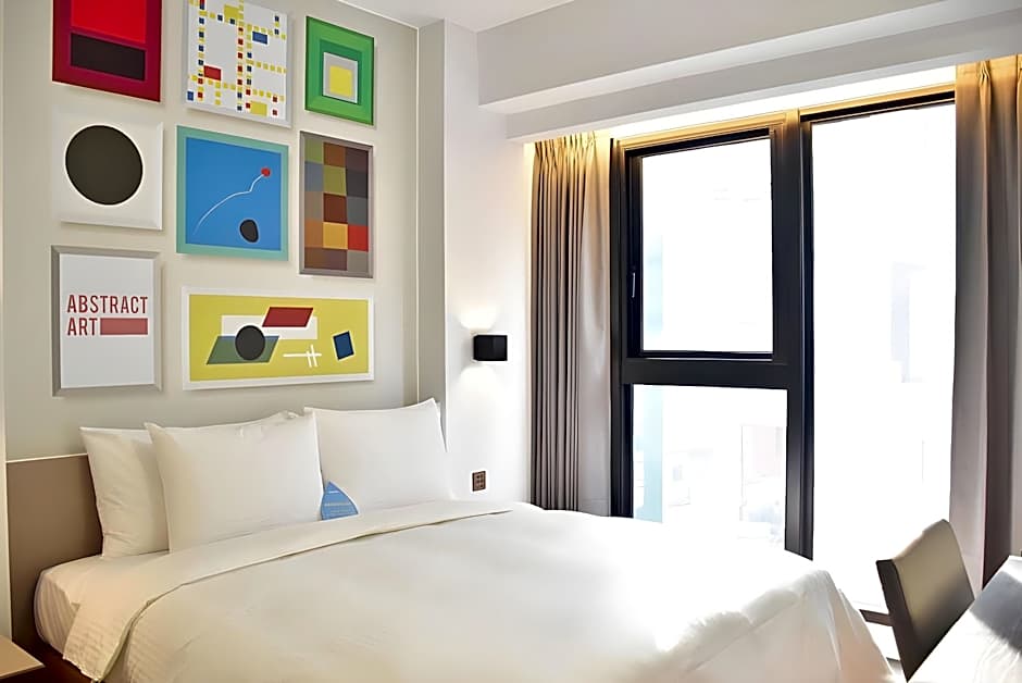 Fengchia INNK Hotel