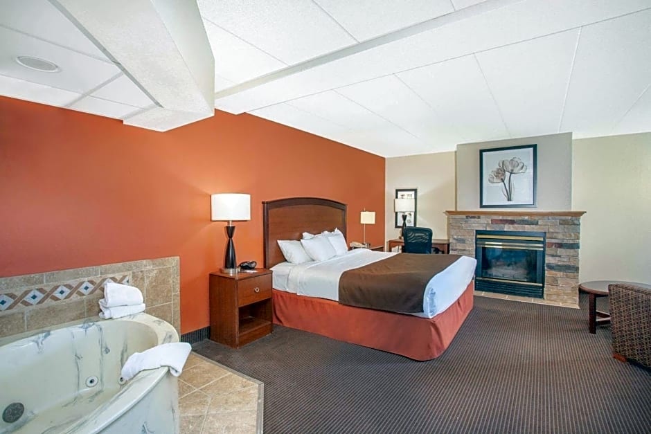 AmericInn by Wyndham Albert Lea