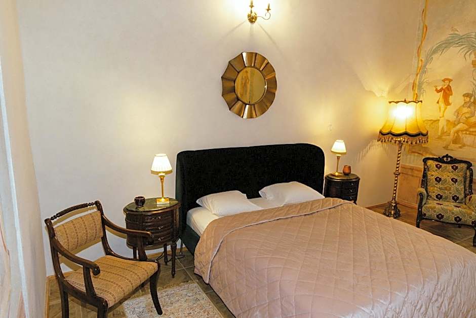 Opera apartments - Mestský palác