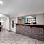 Super 8 by Wyndham Pleasanton