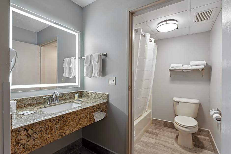 AmericInn by Wyndham Wisconsin Dells