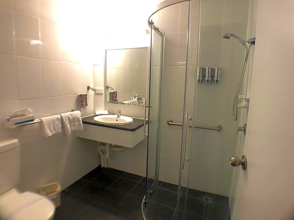 Allan Cunningham Motel