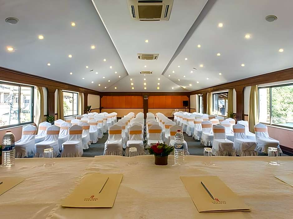 Hotel Barahi Pokhara