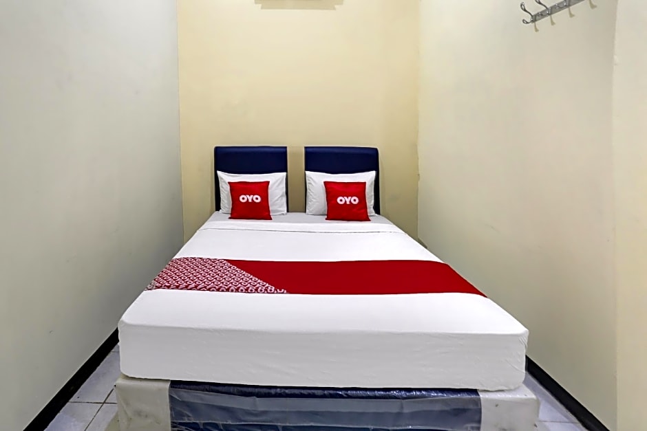 OYO 3767 Permata House