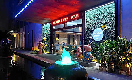 YueLanwan Seaside Resort Hotel