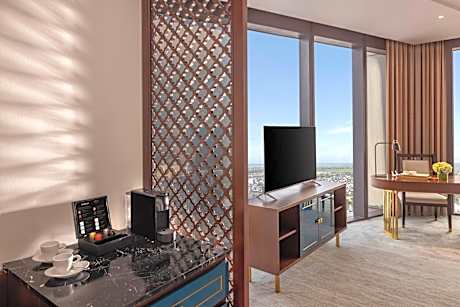 The Level Premium Views - Executive Lounge Access