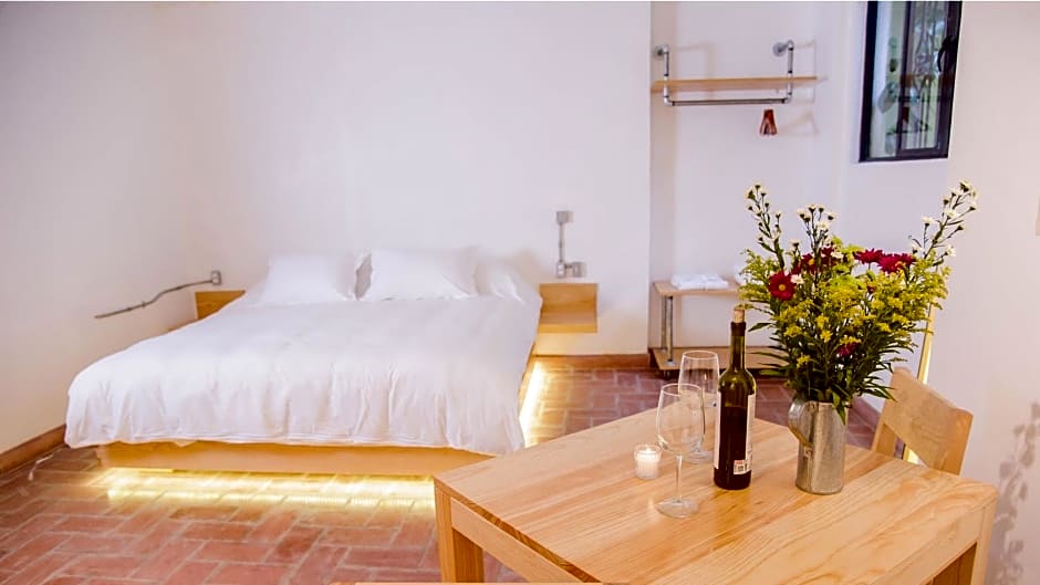 Agrado Guest House