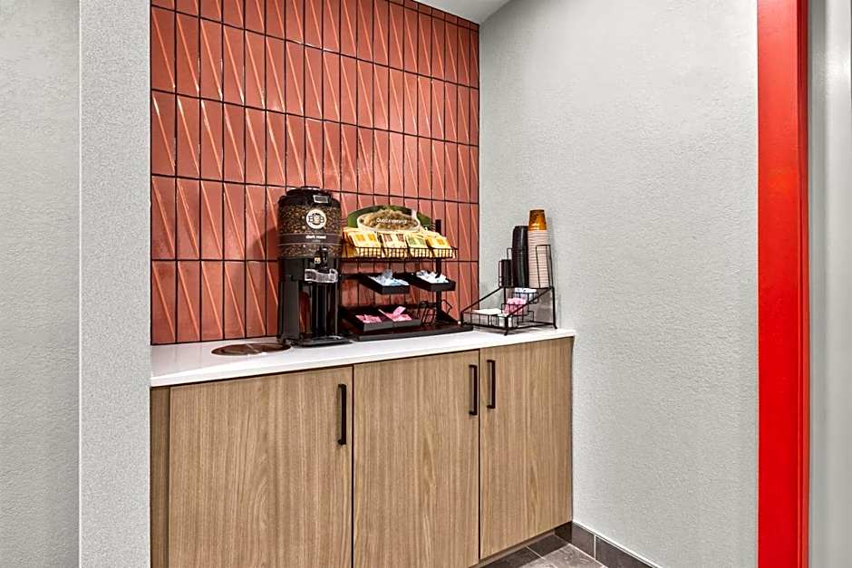 Hawthorn Extended Stay by Wyndham DFW Airport North