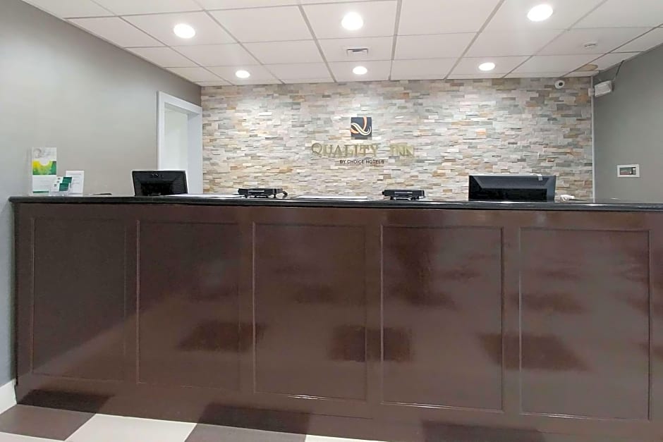 Quality Inn Dublin I-81