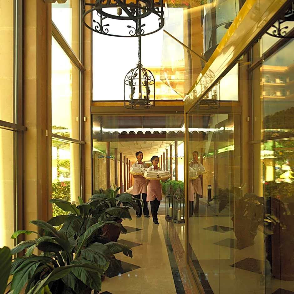 Luna Park Hotel Yoga & Spa