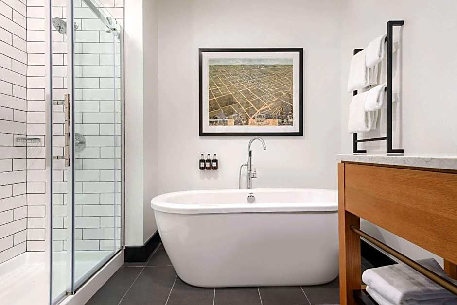 Origin Hotel Lexington