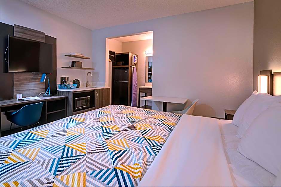 Studio 6 Grand Junction, CO