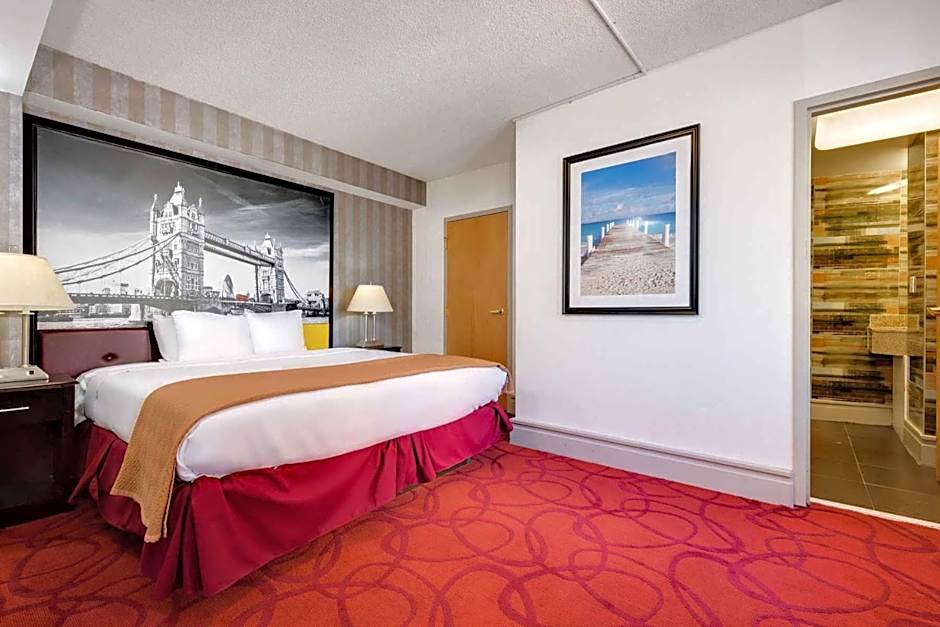 Madison Hotel Boardwalk