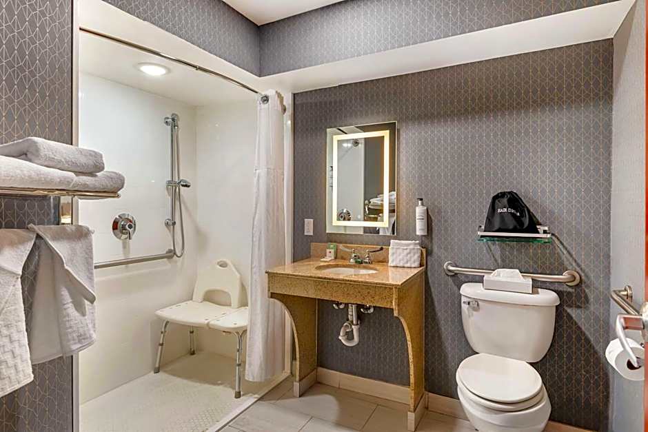 Best Western Premier Richmond City Gateway