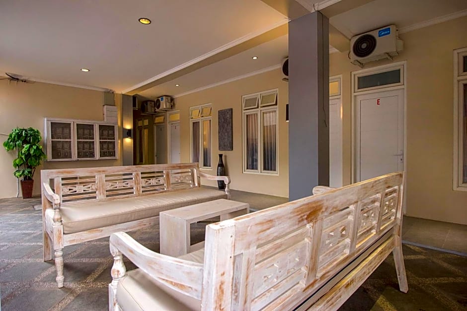 OYO 647 Irooms Homestay