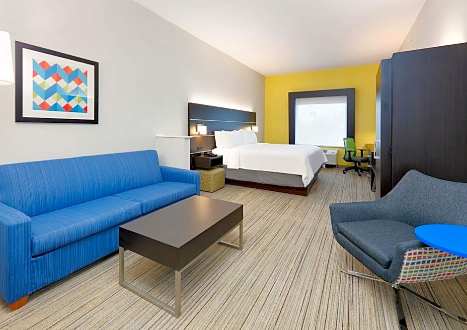 Holiday Inn Express Hotel & Suites Cleburne By IHG