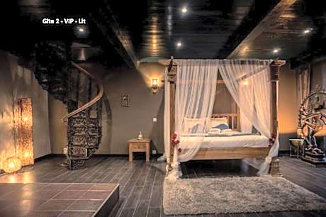 King Room with Spa Bath