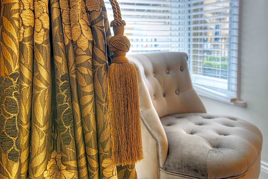 The Bondgate Boutique