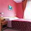 Hotel Junior by OasiGroup Hotels