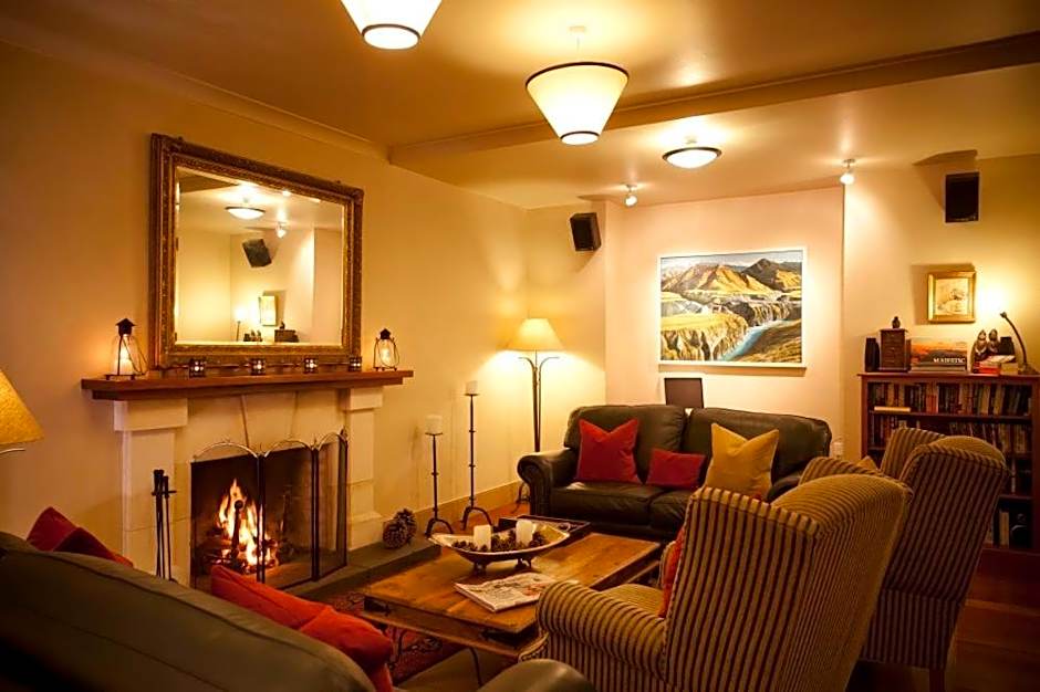 Browns Boutique Hotel