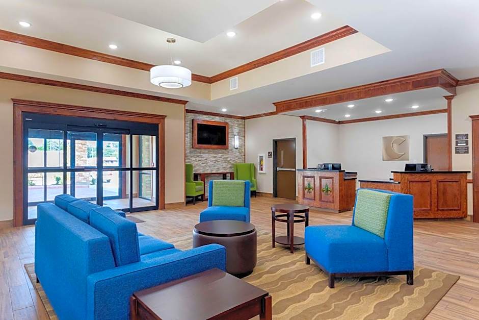 Comfort Suites West Monroe near Ike Hamilton Expo Center