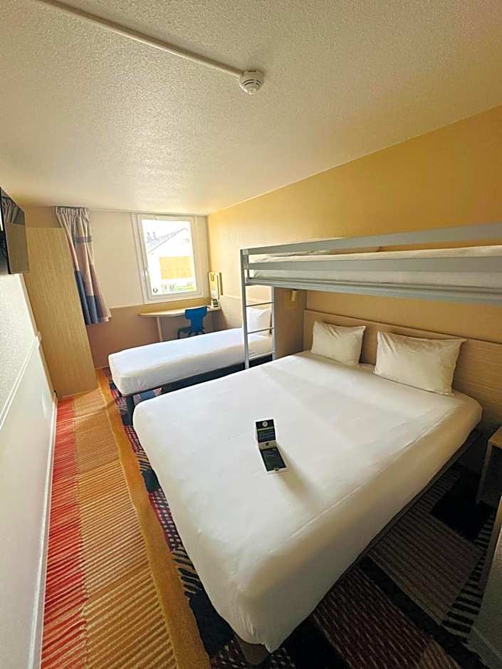 B&B HOTEL Saint-Witz Roissy