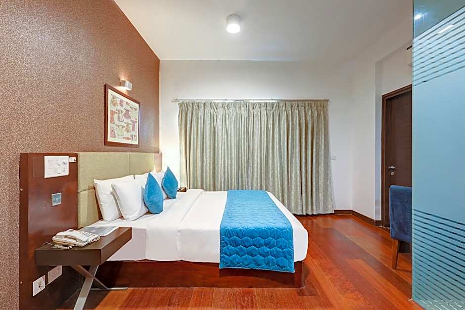 Hotel 91 Golf Course Road