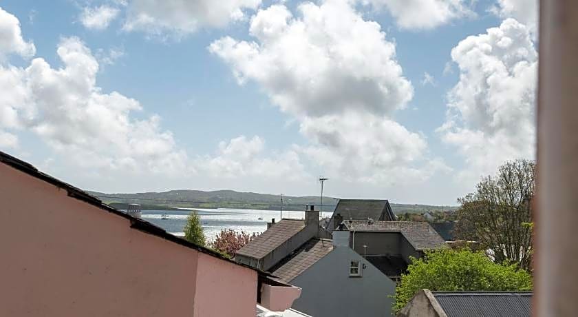 Hamilton House Holiday Apartments